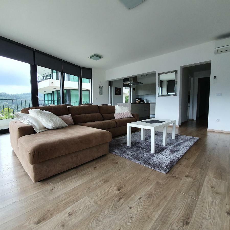 Blue Water Apartment Zrnovo المظهر الخارجي الصورة