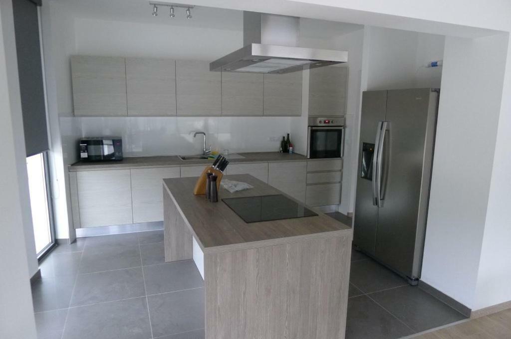 Blue Water Apartment Zrnovo المظهر الخارجي الصورة